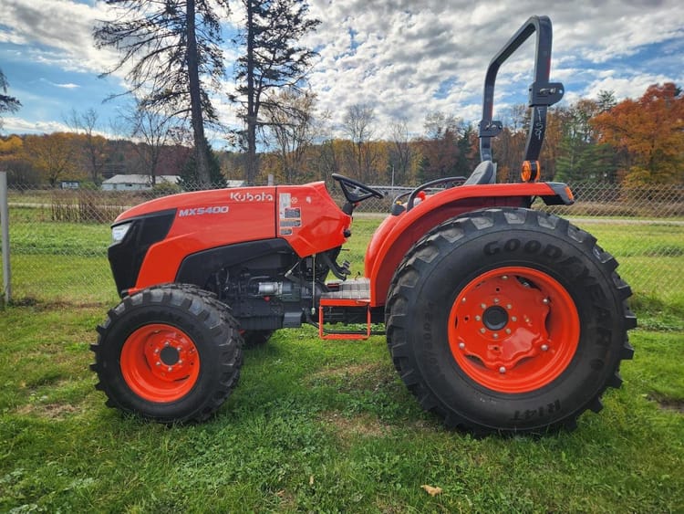 Kubota MX5400DT