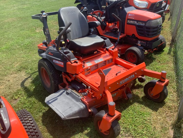 Used Kubota Z723 Zero Turn