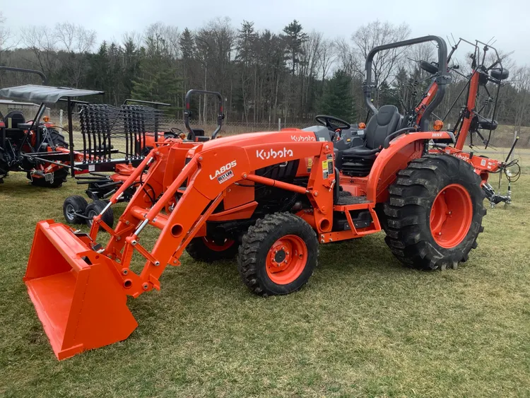 Kubota L4060HST w LA805 FEL